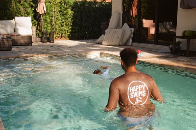 Personalized 1-on-1 swimming lessons with focus on safety